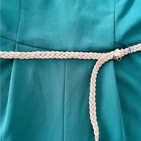 Calvin Klein Sleeveless V-neck Meadow Green Stretch Romper Shorts - Picture 10 of 11